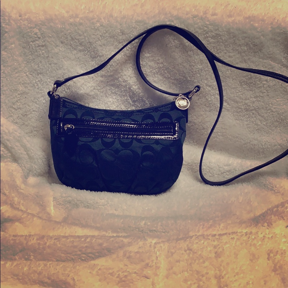 Small black Coach crossbody purse